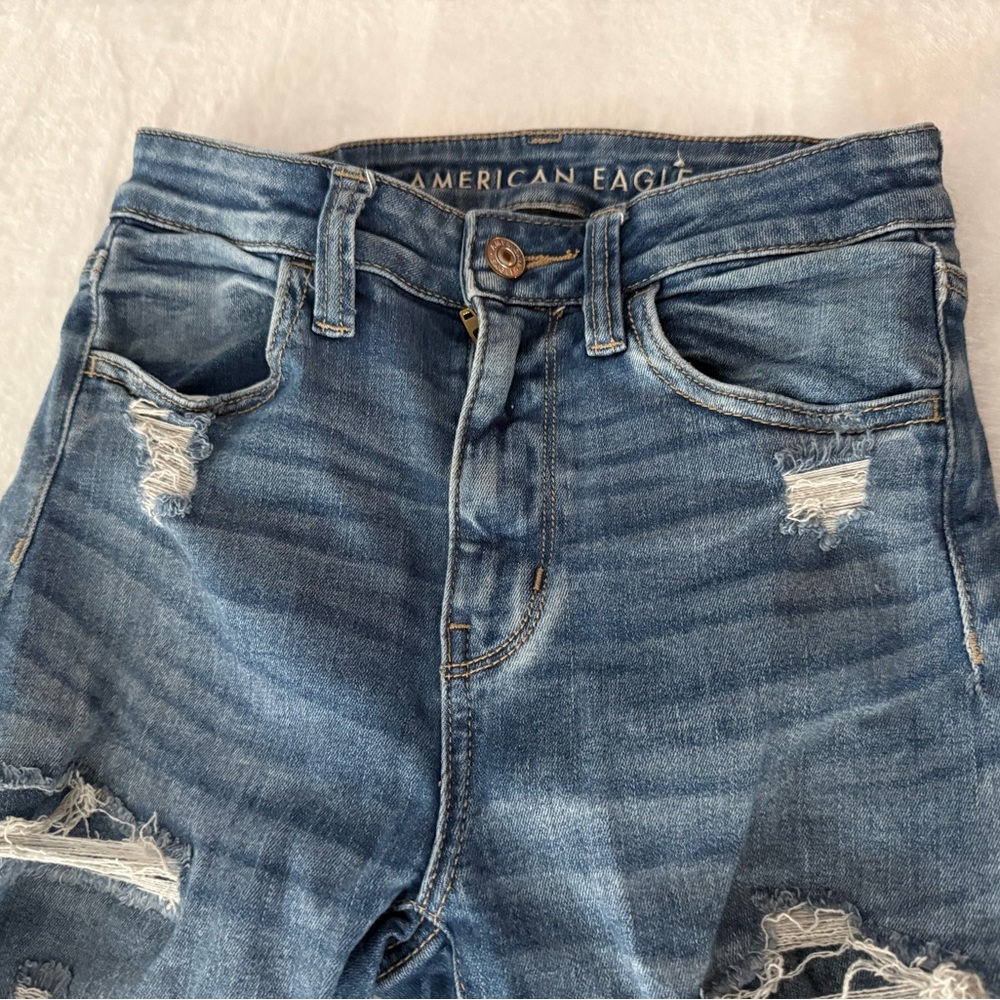 American Eagle Distressed Stretch Skinny Jeans 2 2R women’s - Picture 2 of 8